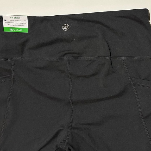 GAIAM women’s leggings. M. Gray. - Picture 4 of 5